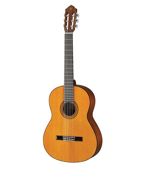 Yamaha CG102 Classical Guitar Spruce Top Natural